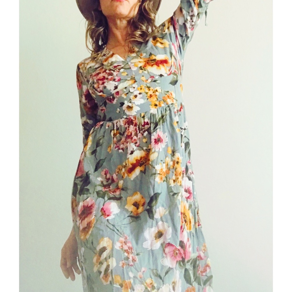 Vibrante floral dress size 🔵🔵